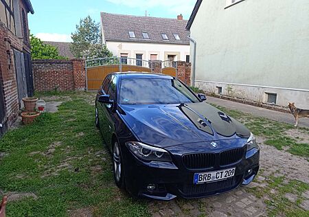 BMW 535d 535 5er Touring Diesel xDrive Touring Aut.