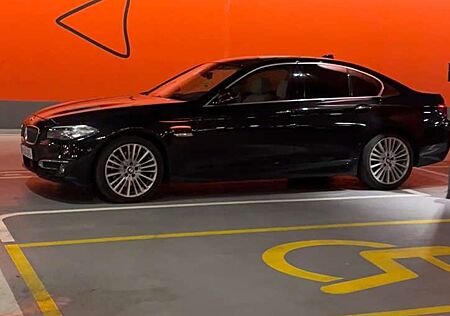 BMW 530d 530 Aut. Luxury Line