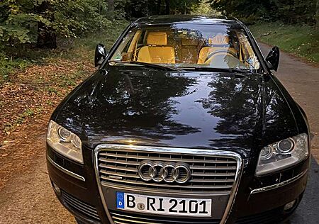 Audi A8 4.2 TDI DPF quattro