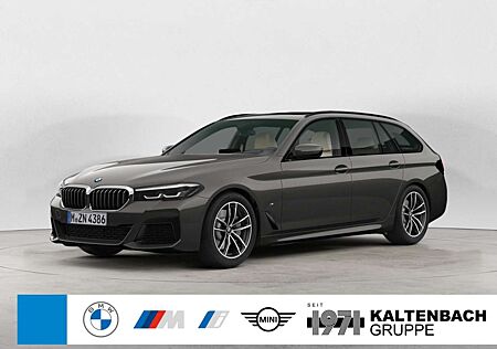 BMW 520 i Touring M-Sport FACEL. PANO HUD LED NAVI