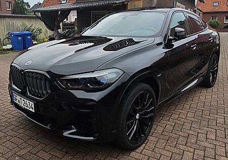 BMW X6 xDrive30d M-Sportpaket/Standheizung/Head up/8 fach