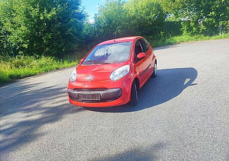 Citroën C1 Citroen 1.0 TÜV neu scheckheftgepflegt