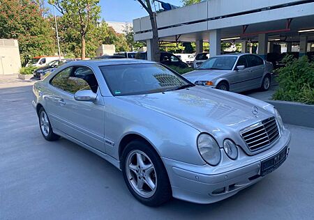 Mercedes-Benz CLK 320 ELEGANCE Vollaustatung Automatik