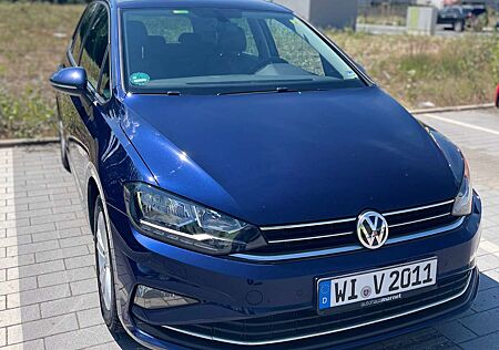 VW Golf Sportsvan Volkswagen 1.0 TSI Comfortline