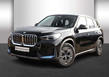 BMW iX1 xDrive30