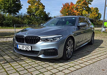 BMW 530d 530 xDrive Touring Aut.