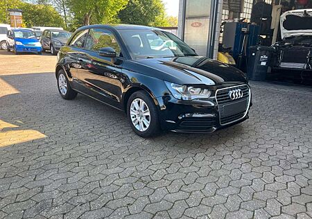 Audi A1 1.2 TFSI attraction Klima-E Fenster-ABS-ASR