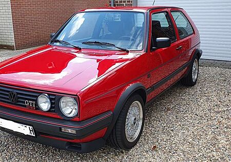 VW Golf GTI Volkswagen 16V KR Motor