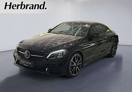 Mercedes-Benz C 300 d AMG DISTRONIC HEAD-UP PANO STANDHZG 360°