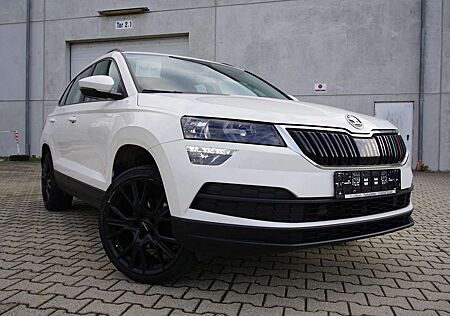 Skoda Karoq 1.5TSI DSG Ambition Navi/MirrorLi PDC SHZ
