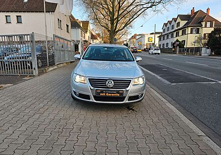VW Passat Volkswagen Lim. Highline ,Autom,Klima,MFL,PDC,Xenon