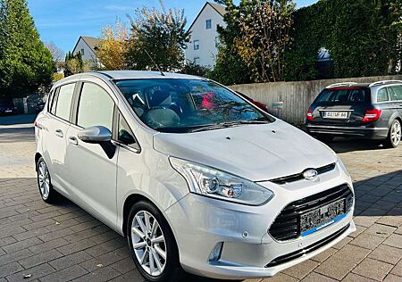 Ford B-Max Titanium