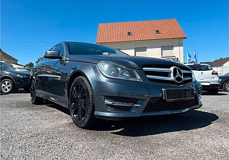 Mercedes-Benz C 220 AMG COUPE BE 7G NAVI + SHZ + PDC + TEMP