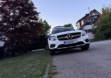 Mercedes-Benz GLC 250 Coupe 4Matic 9G-TRONIC