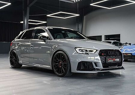 Audi RS3 Sportback quattro Akrapovic-KW-RS Sitz-MMI