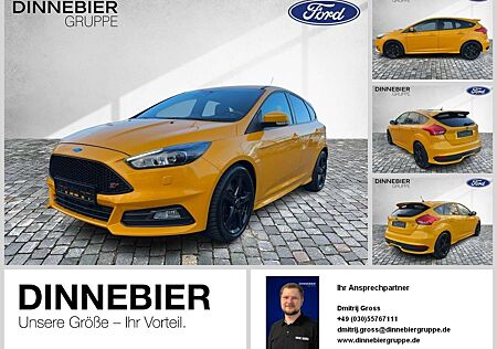 Ford Focus ST CAM NAVI Fernlichtass. PDC LM Klima