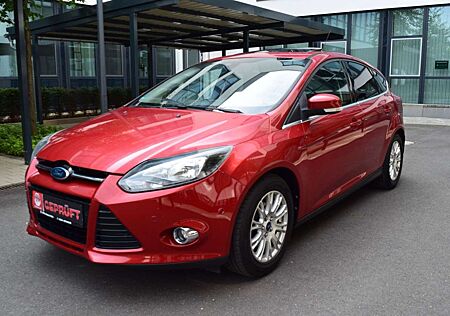 Ford Focus Lim. Titanium,Schiebedach,Klima,8-Fachb