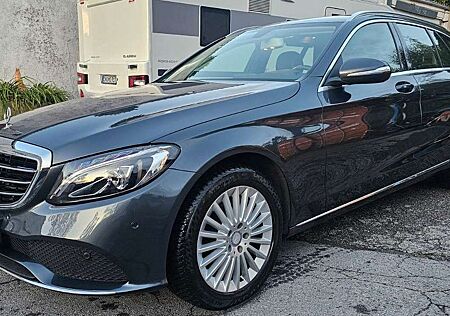 Mercedes-Benz C 200 C200D T BlueTec Exclusive LED AHK Teilleder Navi