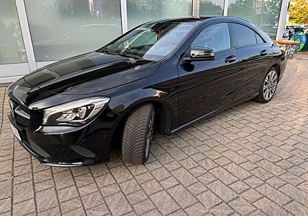 Mercedes-Benz CLA 220 d 4Matic 7G-DCT Peak Edition