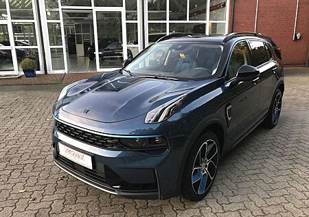 Lynk&Co 01 Lynk & Co PHEV 1.5 TD 192 kW PHEV 1.5 TD 192 kW