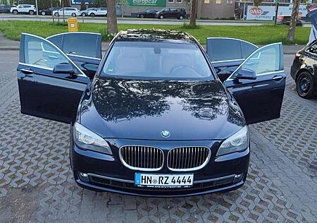 BMW 740d 740