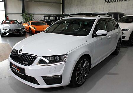 Skoda Octavia Combi RS/PANO/SHZ/NAVI/ACC/SPUR/RFK/LED