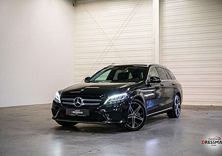 Mercedes-Benz C 300 de T-Modell Avantgarde LED KAMERA AHK