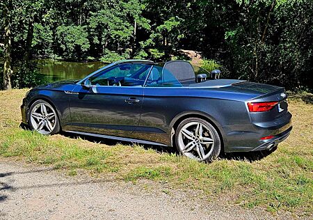 Audi A5 Cabrio 2.0 TFSI quattro S tronic sport