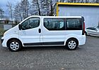 Renault Trafic TrafiL1H1 2.0 DCI Expression Rollstuhlrampe