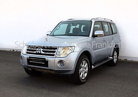 Mitsubishi Pajero 3.5 V6 Aut. Pano Leder Xenon 7 Sitzer