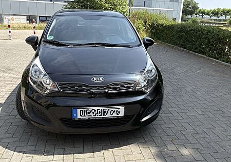 Kia Rio Edition 7 aus 1. Hand, nur 81.500km, TÜV bis 2027