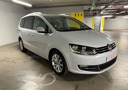 VW Sharan Volkswagen 2.0 TDI Highline - Diesel - Manual - 7 Sitze