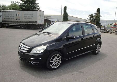 Mercedes-Benz B 180 BlueEFFICIENCY
