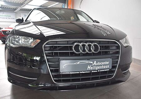 Audi A3 Sportback Ultra Navi 2Z-Klima Sitzheiz PDC