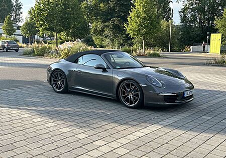 Porsche 991 911 Carrera 4 Cabriolet PDK