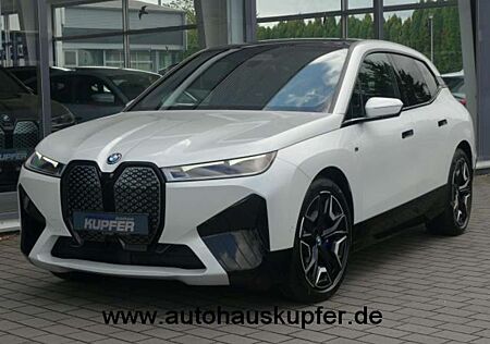 BMW iX M60 Sportpak.AHK°22-LASER°PANO°Massag°Bowers