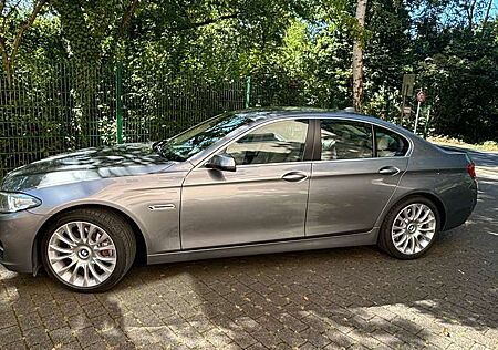 BMW 530 d xDrive F10 2016 HuD, KeyLess Goo, ACC