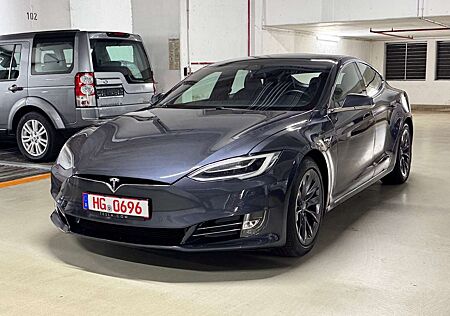 Tesla Model S 75 Dual CCS Autopilot 2.5 Intel Atom