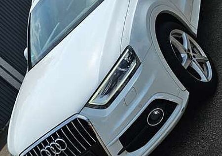 Audi Q3 S tronic Automatik