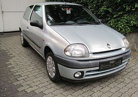 Renault Clio 1.2 ECON RT