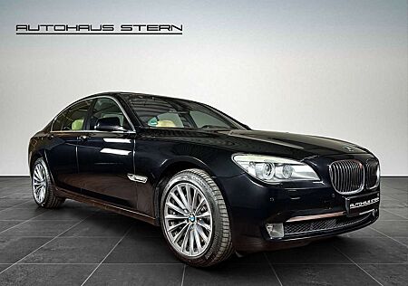 BMW 750i 750 xDrive*Alcantara*Head Up*Sitzbelüftung*TOP