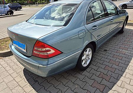 Mercedes-Benz C 180 Elegance
