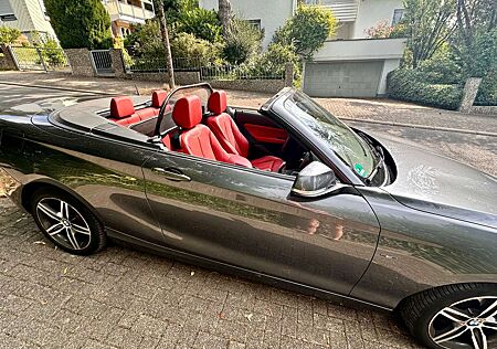 BMW 220i 220 Cabrio Aut. Sport Line