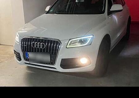 Audi Q5 3.0 TDI quattro S tronic AHK/pano B&O (FEST PREIS)