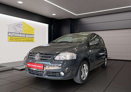 VW Fox Volkswagen Style 1.2 GA Alu Klima teilb.Rücksb Lederlenkrad M