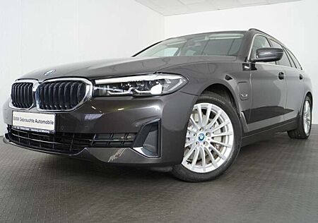 BMW 530 e xDrive Touring *LEDER.HUD.SPORTSITZE*