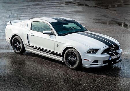 Ford Mustang V6 3.7/Xenon/Sitzheizung/BTH/KAMERA/R17