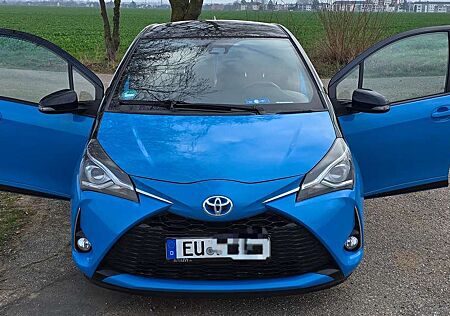 Toyota Yaris Hybrid Hybrid 1.5 VVT-i Team Deutschland