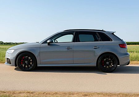 Audi RS3 2.5 TFSI quattro