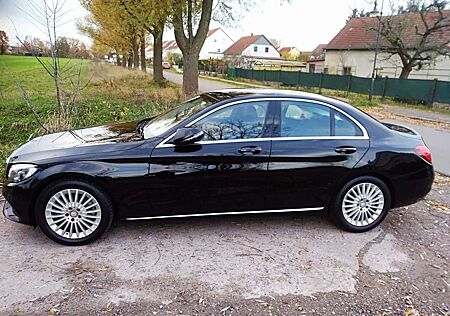 Mercedes-Benz C 200 4Matic 7G-TRONIC